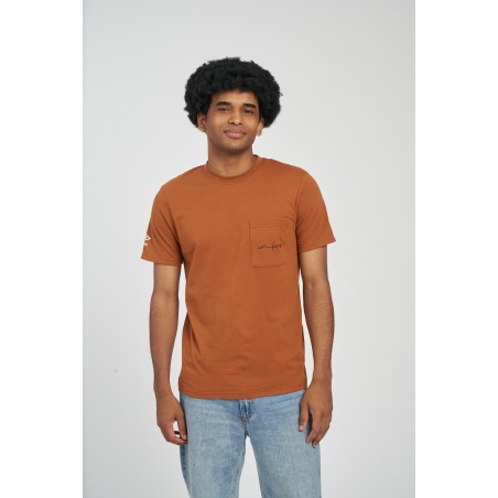 Camiseta Umbro Duncan Camel