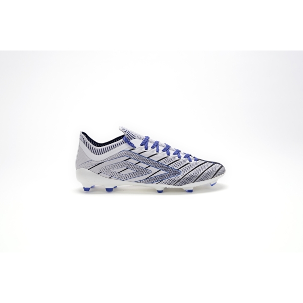 Bota De Fútbol Umbro Velocita Elixir Pro FG White / Black...