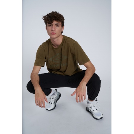 Camiseta Umbro Large Logo Tee Dark Olive