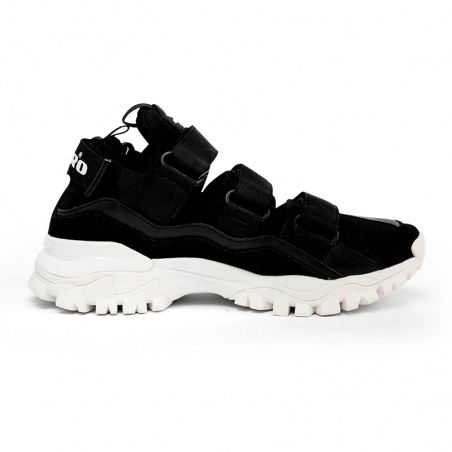 Zapatilla Umbro Fiera Negra