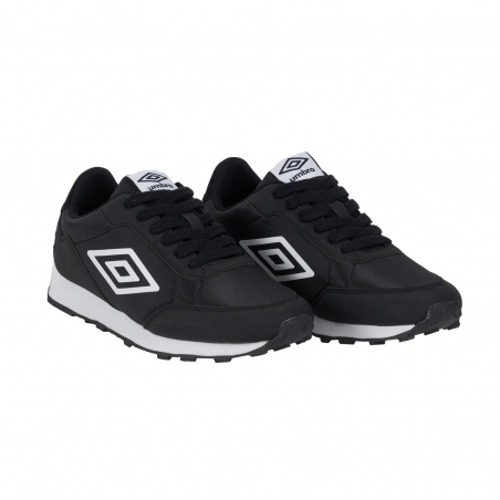 Zapatilla Umbro Addison Carbon / High Rise / Black / Dark Gum