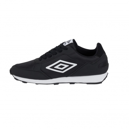 Zapatilla Umbro Addison Carbon / High Rise / Black / Dark Gum