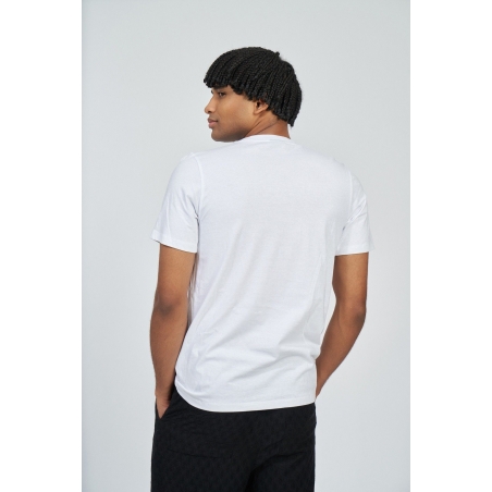 Camiseta Umbro FW Layered Box Logo Graphic Tee Brilliant White