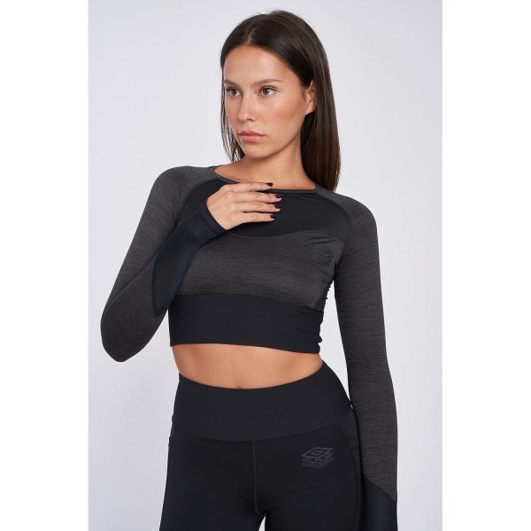 Camiseta Umbro Pro Training Cropped LS Top - Womens - Black