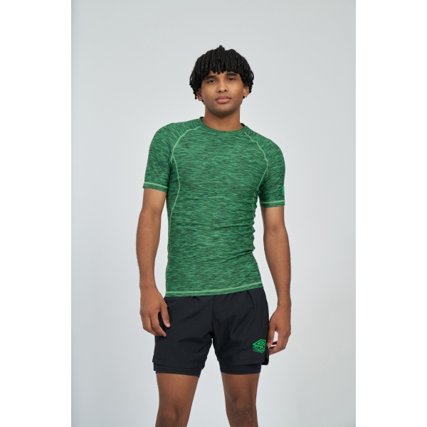 Camiseta Térmica Umbro Pro Training Elite Baselayer Black...