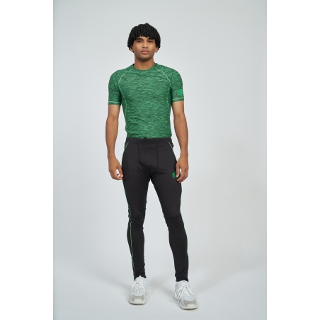 Camiseta Térmica Umbro Pro Training Elite Baselayer Black / Andean Toucan