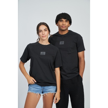 Camiseta Umbro RLXD Tee Black