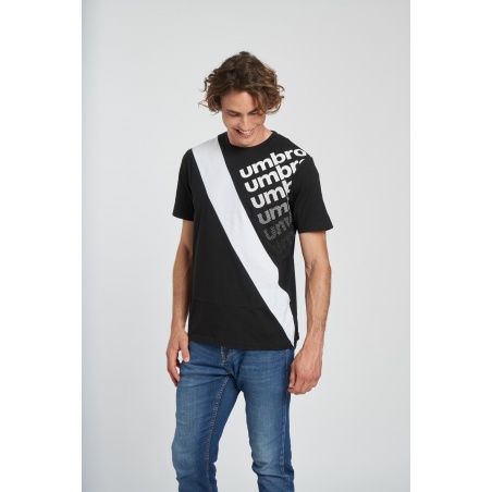 Camiseta Umbro Bootes Negra