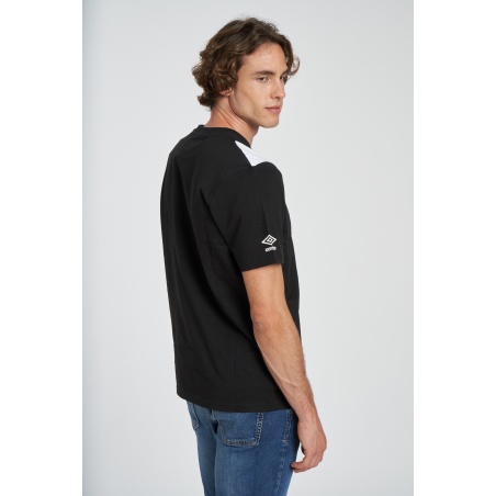 Camiseta Umbro Bootes Negra