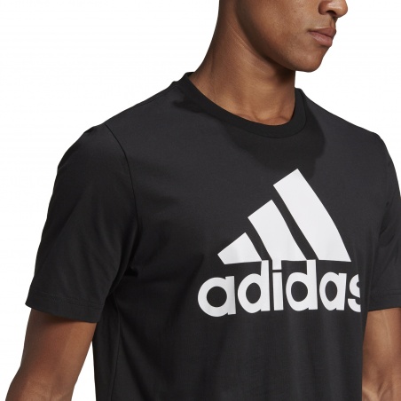 Camiseta Adidas Essentials Negra