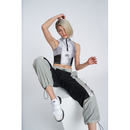 Pantalón Umbro Reflective Tech Pant Gris