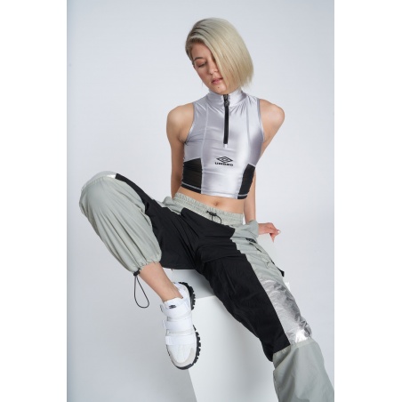 Pantalón Umbro Reflective Tech Pant Gris