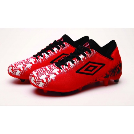 BOTA DE FÚTBOL UMBRO FORMATION TF - JUNIOR - RED / BLACK